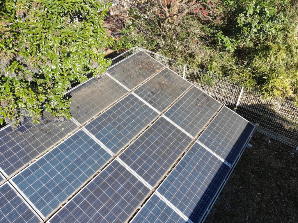 太陽光パネル点検　太陽光パネル　ソーラーパネル　ぐんまソーラーメンテ相談室　太陽光メンテナンス 太陽光発電不具合事例　樹木　汚れ