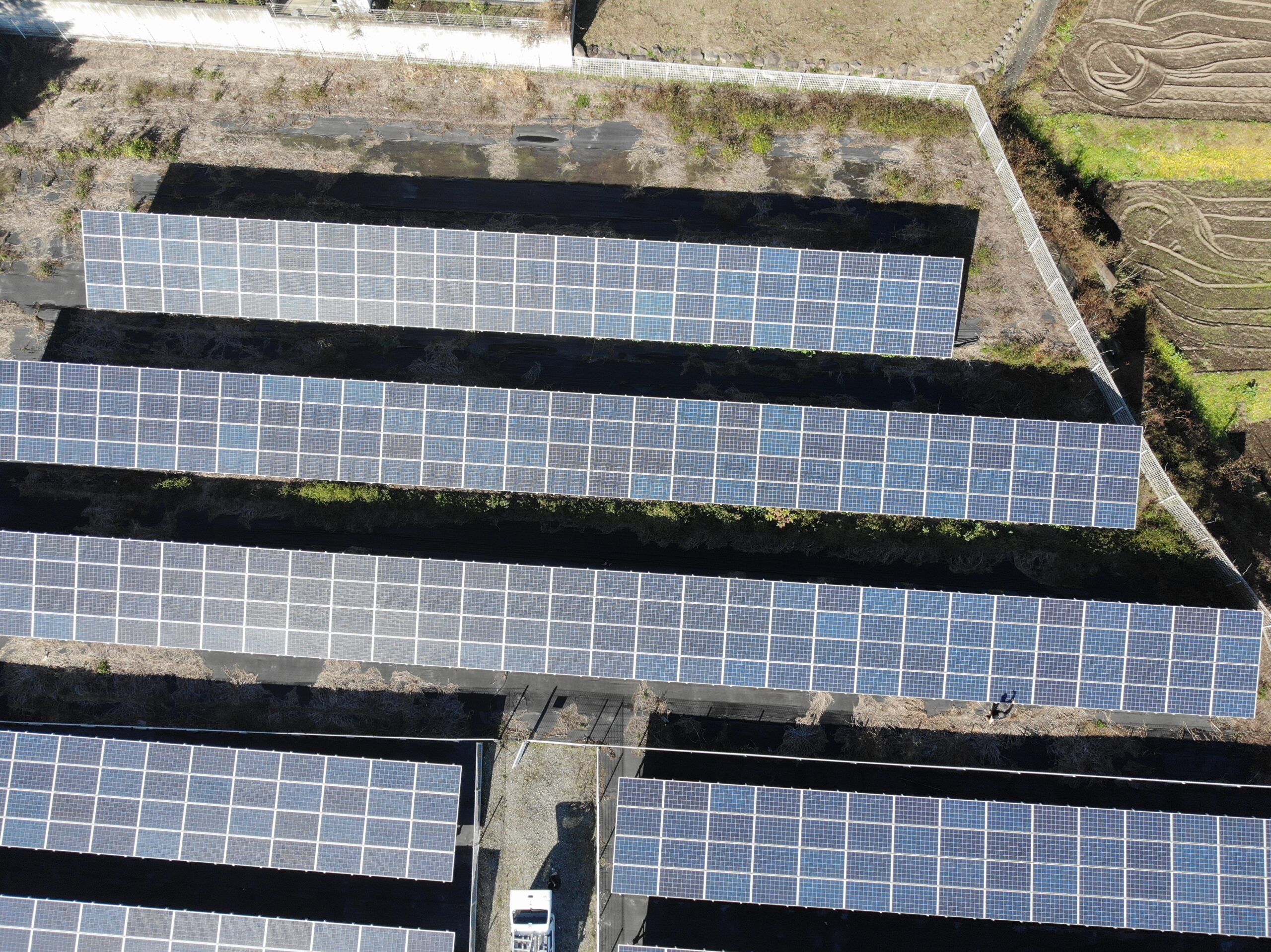太陽光パネル点検　太陽光パネル　ソーラーパネル　ぐんまソーラーメンテ相談室　太陽光メンテナンス 太陽光発電不具合事例 　航空写真