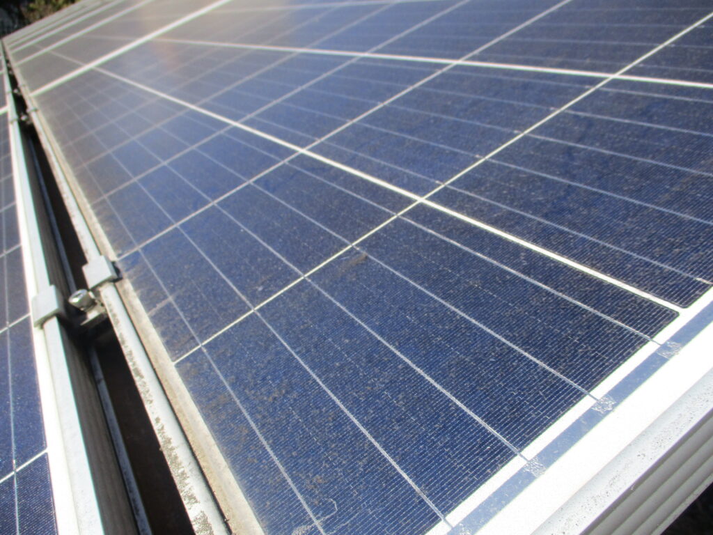 太陽光パネル点検　太陽光パネル　ソーラーパネル　ぐんまソーラーメンテ相談室　太陽光メンテナンス 太陽光発電不具合事例 　太陽光パネル表面